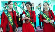 Farewell to school: last bell rang for graduates in Turkmenistan