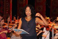 Photoreport: Magali Léger rehearsal before a concert in Ashgabat