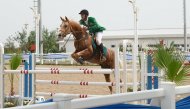 В Ашхабаде прошли соревнования по конкуру