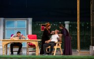 Photoreport: a new comedy play “Women are the Beauty of the World” was shown in Ashgabat