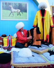 Photoreport from the celebrations organized at the international Akhal-Teke equestrian sports complex on the occasion of the national day of the Turkmen horse