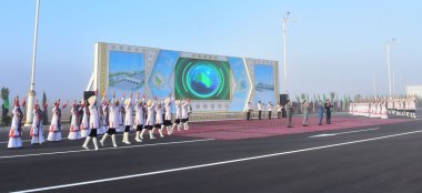 Photoreport from the opening ceremony of the first section of the Ashgabat-Turkmenabat highway