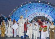 New Year's lights were solemnly lit on the main tree of Turkmenistan