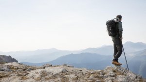İspanya’da kaya parçasını vadiye fırlatan turiste 200 bin euro para cezası kesildi