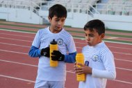 Photo report: Master-class of football players Artur Gevorkyan and Amir Gurbani for the children's FC Dostluk