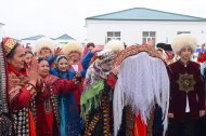 Фоторепортаж: новый поселок Галкыныш открылся на западе Туркменистана