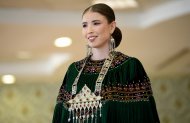 A show of women's clothing from leading national designers took place at the Ashgabat Fashion House