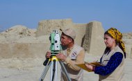 An open-air seminar was held at the ancient settlement of Paryzdepe in Turkmenistan