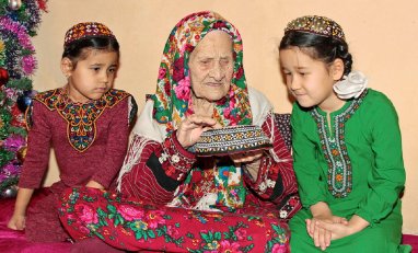 A resident of Turkmenistan celebrated her 116th birthday