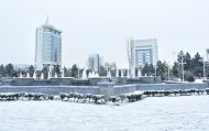 Photoreport: Ashgabat was covered with white snow