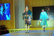 Photoreport: Fashion show of Uzbek clothes from the Sharq Liboslari design center in Turkmenistan