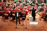 Fotoreportaž: Aşgabatda Türkiýäniň güni mynasybetli bilelikdäki türkmen-türk konserti geçirildi.