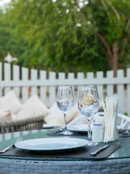 Summer terrace Altyn Paradise Garden awaits guests