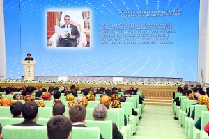 Presentation of Gurbanguly Berdimuhamedov's new book took place in the city of Arkadag