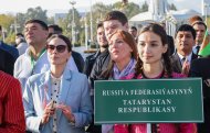 Фоторепортаж с открытия международного фестиваля театрального искусства в Туркменистане