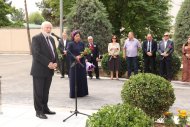 Photoreport from the opening ceremony of the monument to Yuri Gagarin in Ashgabat