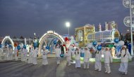 New Year's lights were solemnly lit on the main tree of Turkmenistan