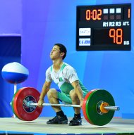 Fotoreportaž: Aşgabatda agyr atletika boýunça Türkmenistanyň açyk çempionaty tamamlandy