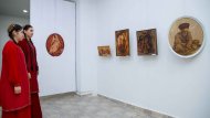 Photoreport from the exhibition of paintings by David Arushayants