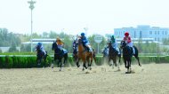 Photo report: Autumn horse racing season begins in Turkmenistan