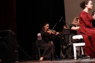 Fotoreportaž: Aşgabatda «Effekt Mozart» konserti geçirildi