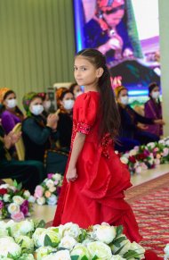 Fashion Week 2022 dedicated to Turkmeinstan Independence Day continues in Ashgabat