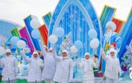 New Year's lights were solemnly lit on the main tree of Turkmenistan