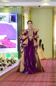 Fashion Week 2022 dedicated to Turkmeinstan Independence Day continues in Ashgabat