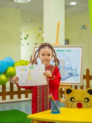 A drawing competition was held in the Ashgabat kindergarten 