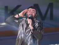 Fotoreportaž: Arsen Şahuns Aşgabatda baýramçylyk konsertini berdi