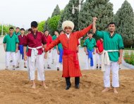 Photoreport from the celebrations organized at the international Akhal-Teke equestrian sports complex on the occasion of the national day of the Turkmen horse