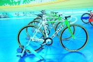 Photo report: French cyclist Frédéric Magné visited the Ashgabat Velodrome