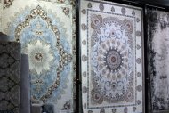 Photoreport: a wide variety of carpets in the 