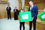 Photo report: Turkmenistan national football team (U-12) rewarded with valuable gifts in Ashgabat 