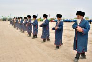 Farmers of Turkmenistan started sowing cotton