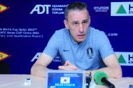 Photo report: Post-match press conference by Paulo Bento and Ante Miše