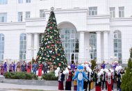 Photo story: The main Christmas tree of the country lit up in Turkmenistan