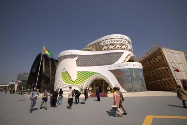 Türkmenistan'ın Osaka'daki Expo 2025'teki pavyonu, ziyaretçiler arasında ilk üçte yer aldı