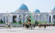 Фоторепортаж: В Ашхабаде прошёл военный парад в честь 28-й годовщины независимости Туркменистана