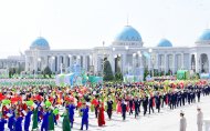 Фоторепортаж: В Ашхабаде прошёл военный парад в честь 28-й годовщины независимости Туркменистана