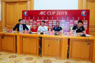 Photo report: Meeting and press conference of representatives of FC Altyn Asyr and Hanoi FC before the 2019 AFC Cup match