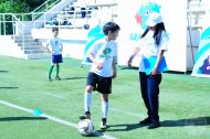 Fotoreportaž: Aşgabatda «Grassroots» çagalar futbol festiwaly geçirildi