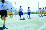 Fotoreportaž: Aşgabatda «Grassroots» çagalar futbol festiwaly geçirildi