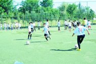 Fotoreportaž: Aşgabatda «Grassroots» çagalar futbol festiwaly geçirildi