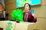 Photo report: Passport delivery ceremony for new citizens of Turkmenistan