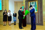 Photo report: Passport delivery ceremony for new citizens of Turkmenistan