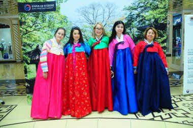 Photo report: Trying on a traditional Korean costume at the Berkarar Shopping Center