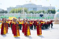 Фоторепортаж: В Ашхабаде прошёл военный парад в честь 28-й годовщины независимости Туркменистана