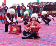 Photo report: Turkmenistan hosted an equestrian marathon in honor of the horse race