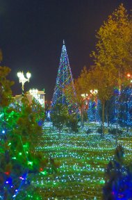 Aşgabadyň täze ýyl keşbinden fotoreportaž